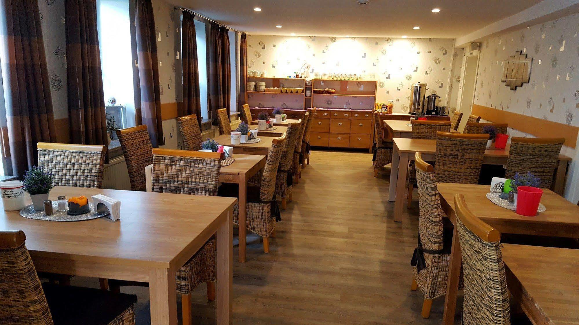 Hotel Up Diek Carolinensiel Εξωτερικό φωτογραφία